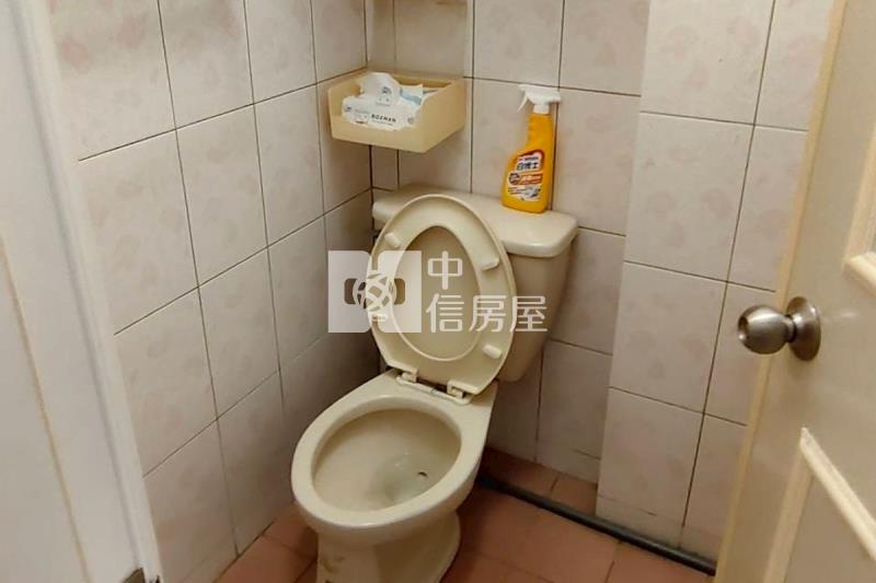 怡平路金店面房屋室內格局與周邊環境