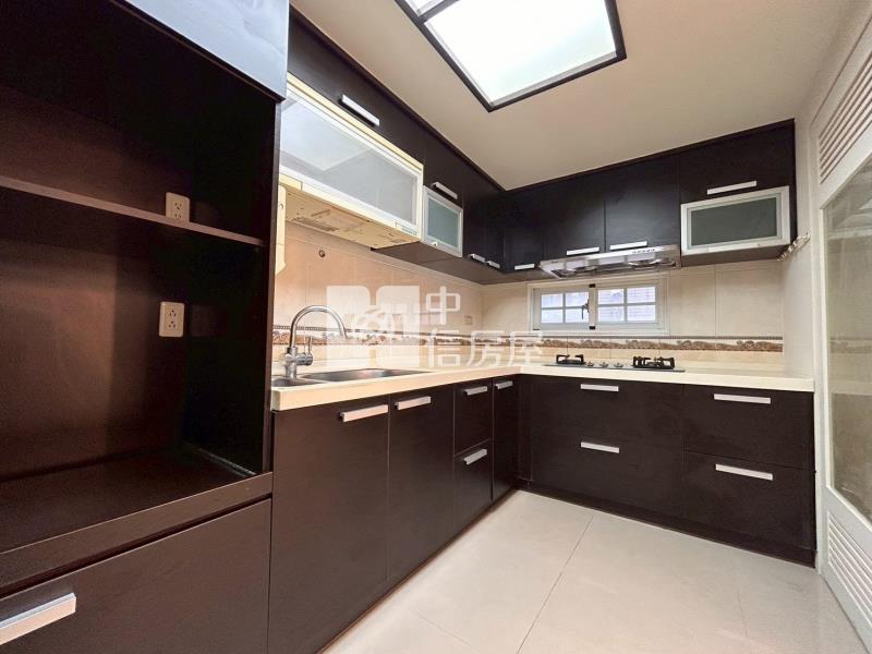 三本春秋璞園別墅｜輕奢豪邸房屋室內格局與周邊環境