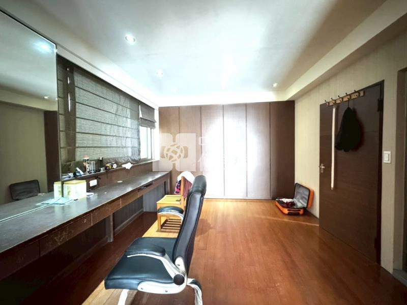 A21捷運忠福商圈大地坪別墅房屋室內格局與周邊環境