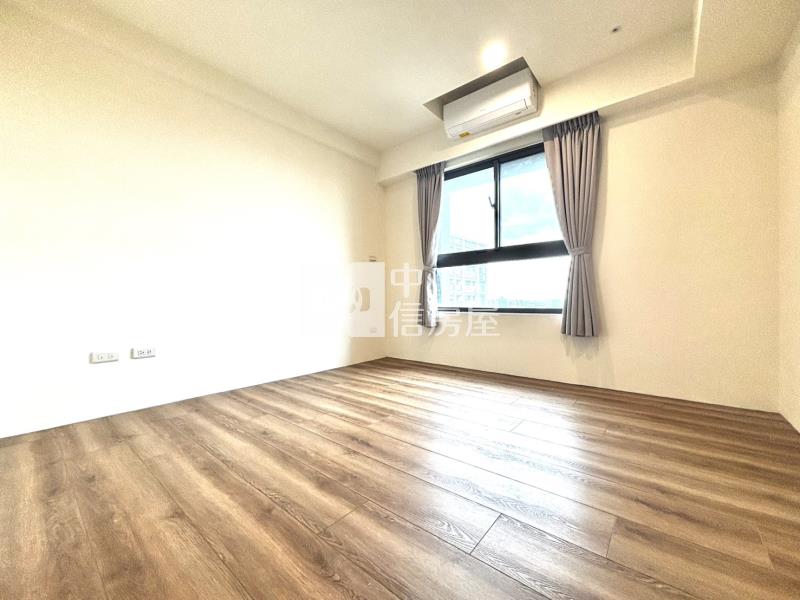 【神馬】【A18】站前首席面公園景觀三房+雙車位房屋室內格局與周邊環境