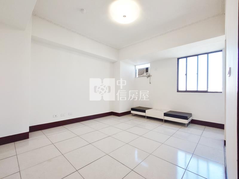 皇都大地採光大四房房屋室內格局與周邊環境