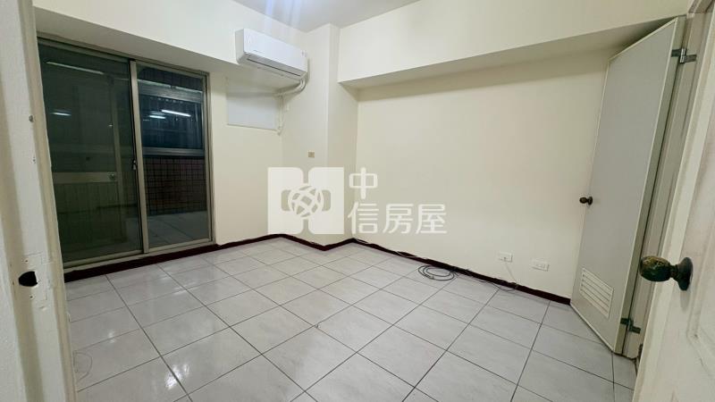 城市經典大兩房雙車房屋室內格局與周邊環境