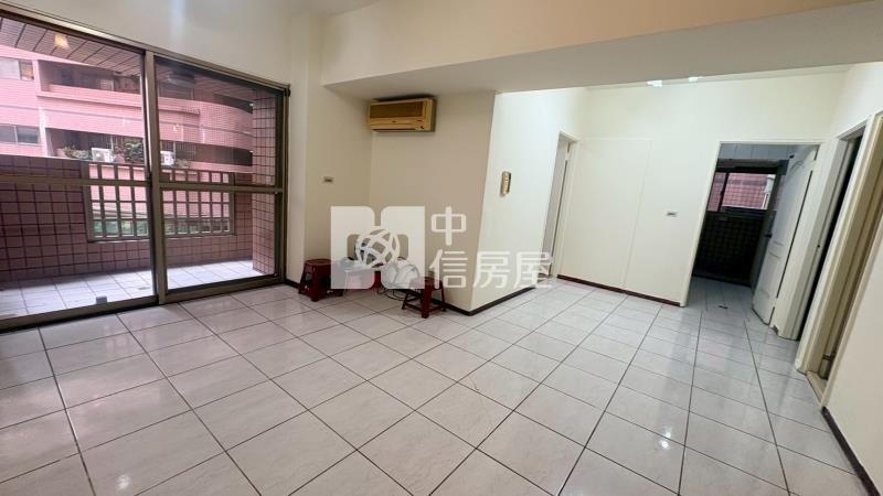 城市經典大兩房雙車房屋室內格局與周邊環境