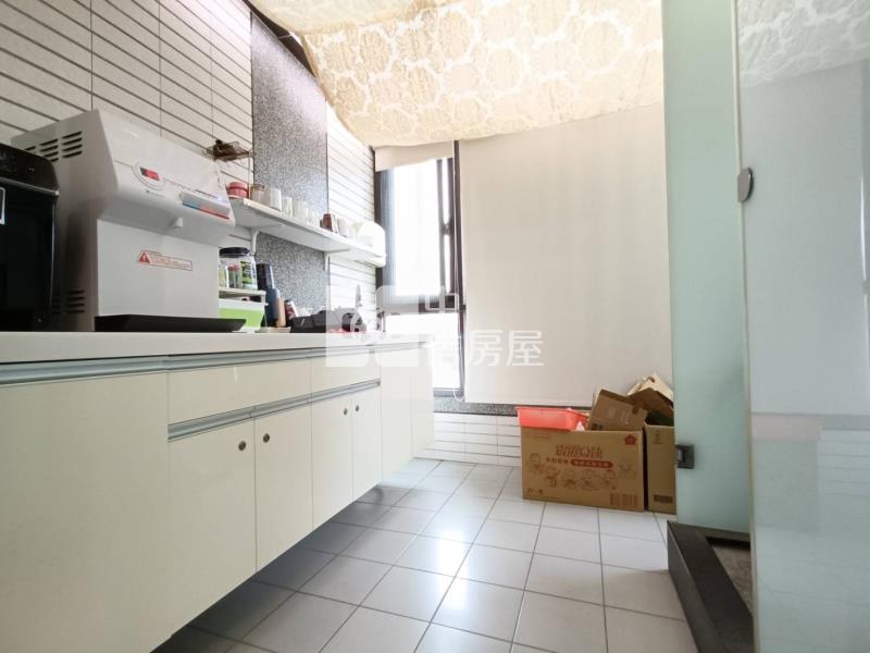 竹南大景美透天店面房屋室內格局與周邊環境