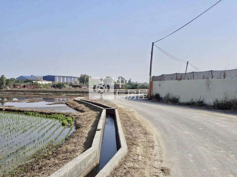 官田二鎮1甲多都內美農地房屋室內格局與周邊環境