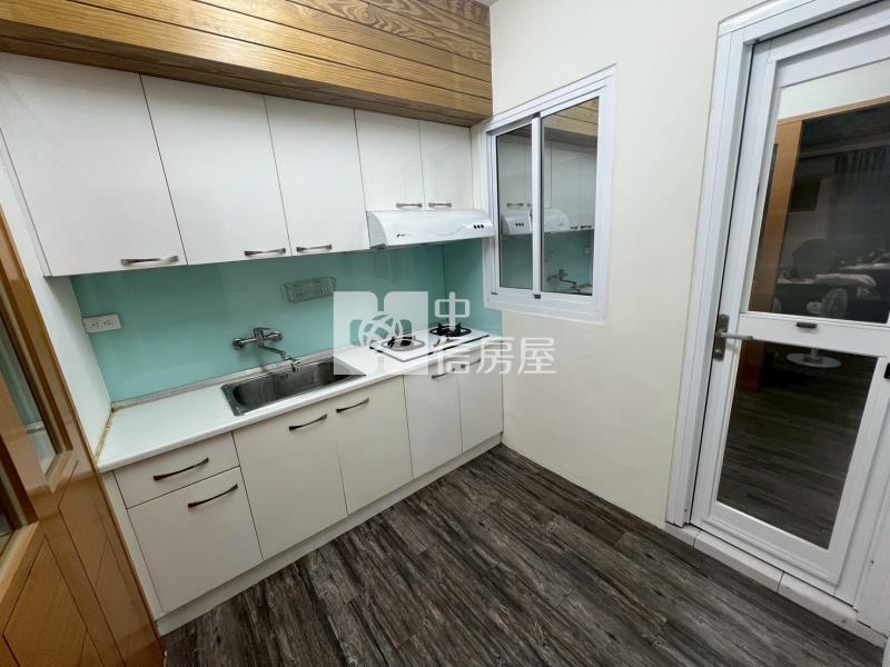 杭州四街平車3房房屋室內格局與周邊環境