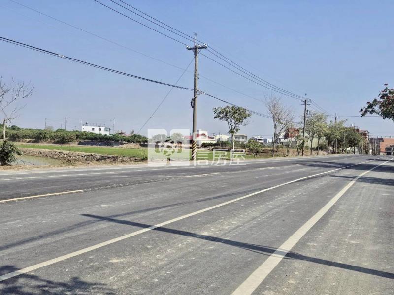 官田臨20米道路6分1都內美農地房屋室內格局與周邊環境