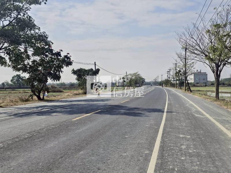 官田臨20米道路6分1都內美農地房屋室內格局與周邊環境