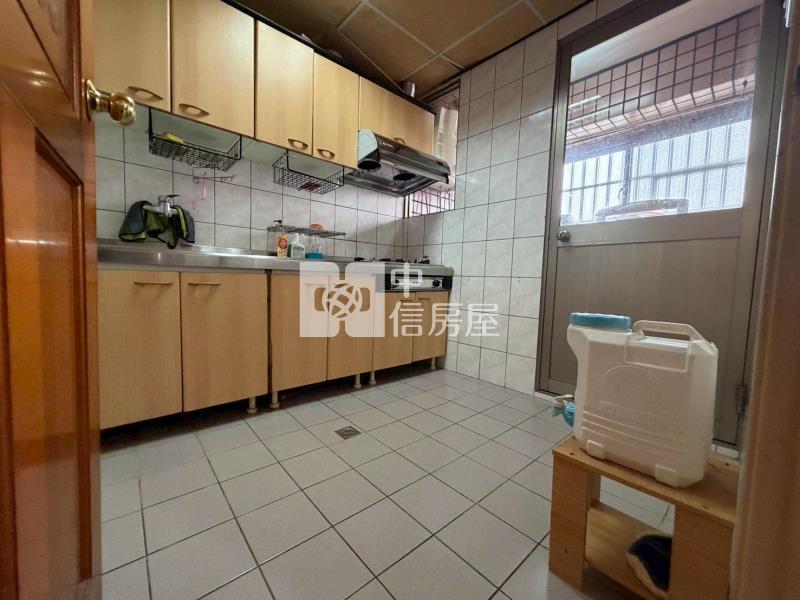 龍江街華廈房屋室內格局與周邊環境