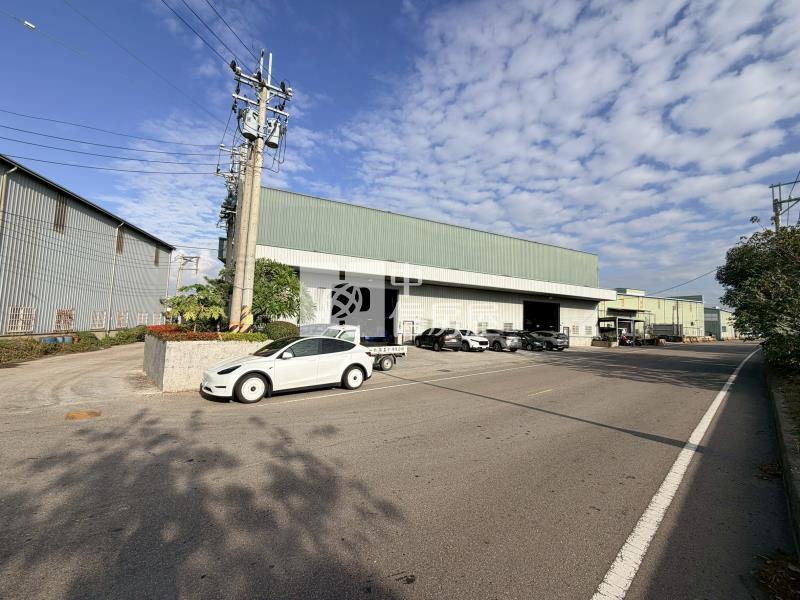 台中大里草堤路三照廠房房屋室內格局與周邊環境