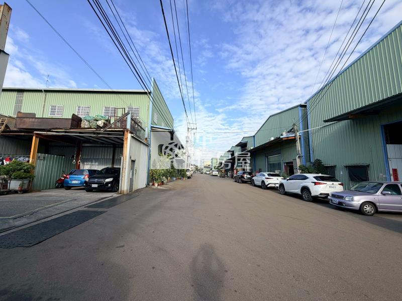 台中大里草堤路三照廠房房屋室內格局與周邊環境