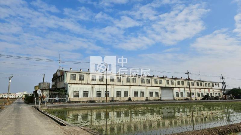 官田三面臨路角窗都內農贈廠房房屋室內格局與周邊環境