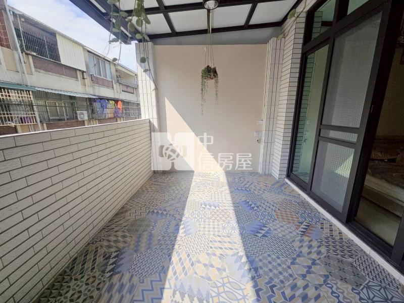 新營南梓實小旁4房整新車墅房屋室內格局與周邊環境