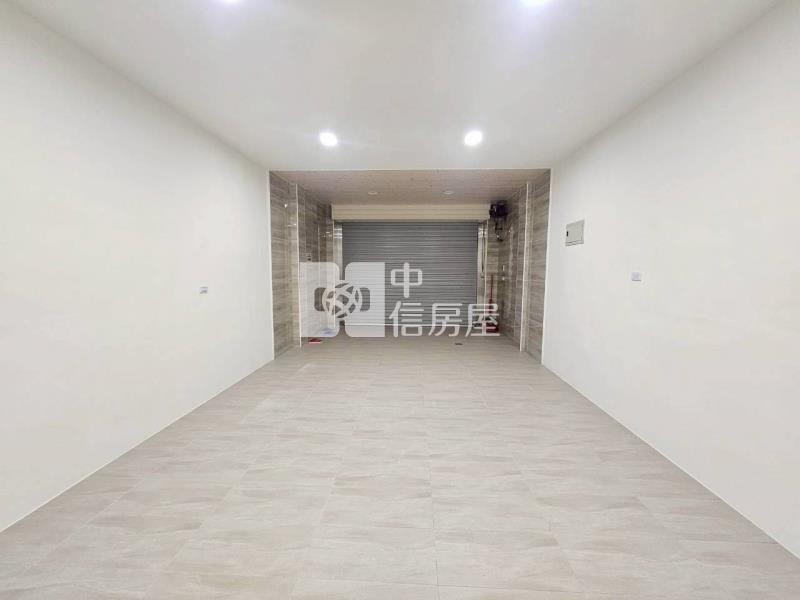 新營南梓實小旁4房整新車墅房屋室內格局與周邊環境