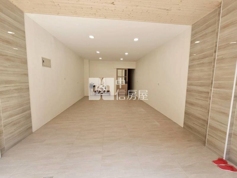 新營南梓實小旁4房整新車墅房屋室內格局與周邊環境