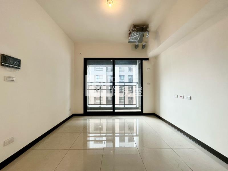 聚佳大值｜高樓全新2房2衛附平車房屋室內格局與周邊環境