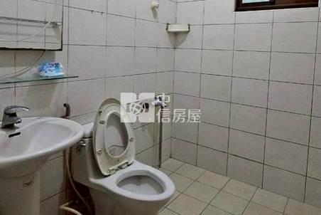 ●華麗站前挑高一樓房屋室內格局與周邊環境