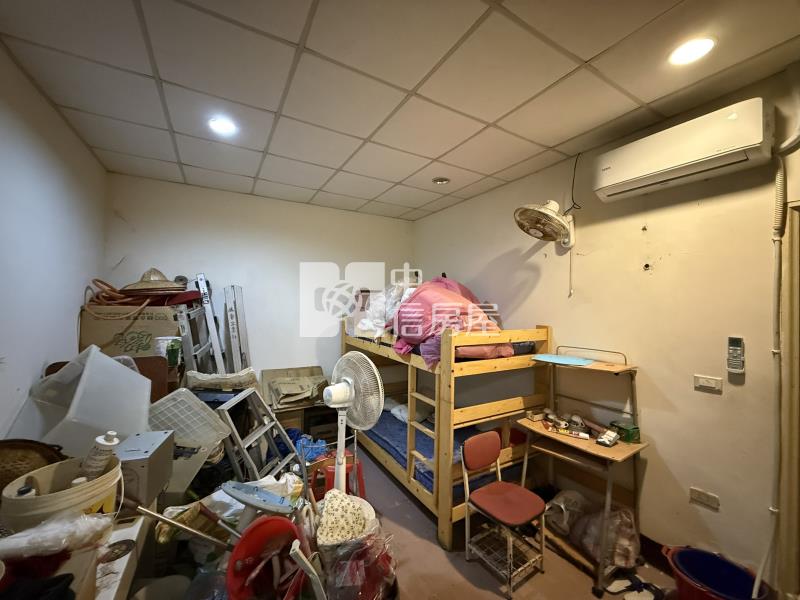 近中壢火車站四套房店面房屋室內格局與周邊環境