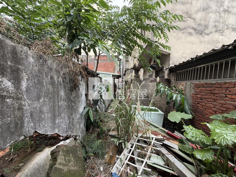 近中壢火車站四套房店面房屋室內格局與周邊環境