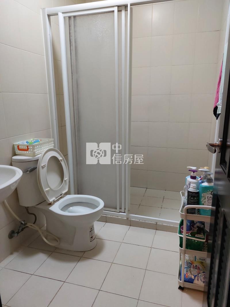 海佃路四段裝潢典雅美車墅房屋室內格局與周邊環境