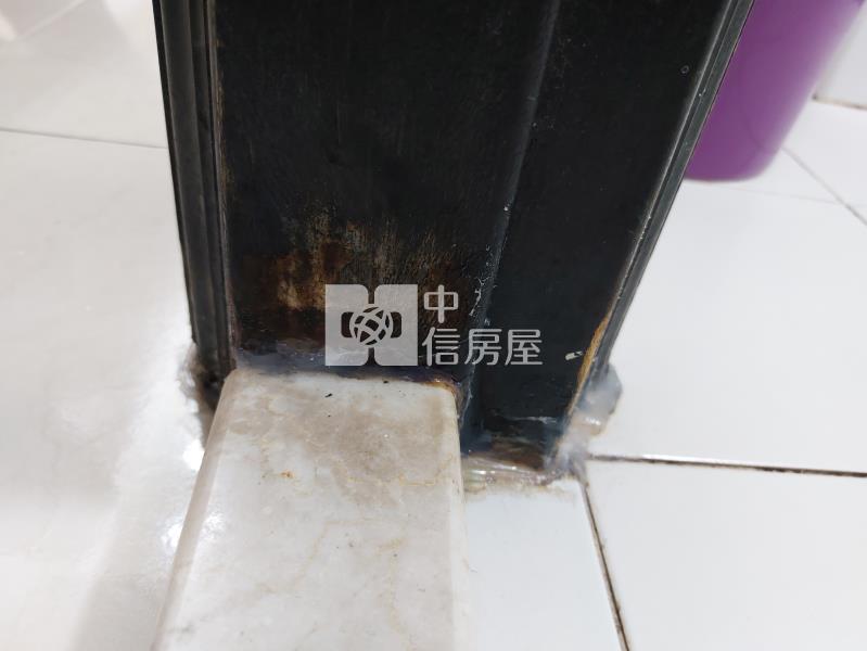 海佃路四段裝潢典雅美車墅房屋室內格局與周邊環境