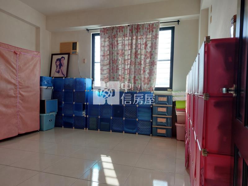 海佃路四段裝潢典雅美車墅房屋室內格局與周邊環境