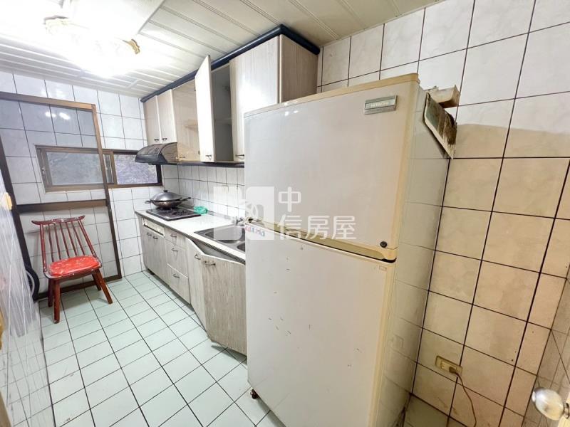 【冠軍】美之國最前區庭院式透天房屋室內格局與周邊環境