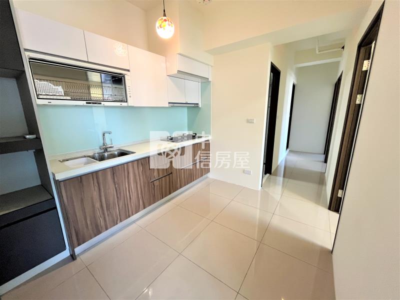 鴻邑璞臻視野三房平車房屋室內格局與周邊環境