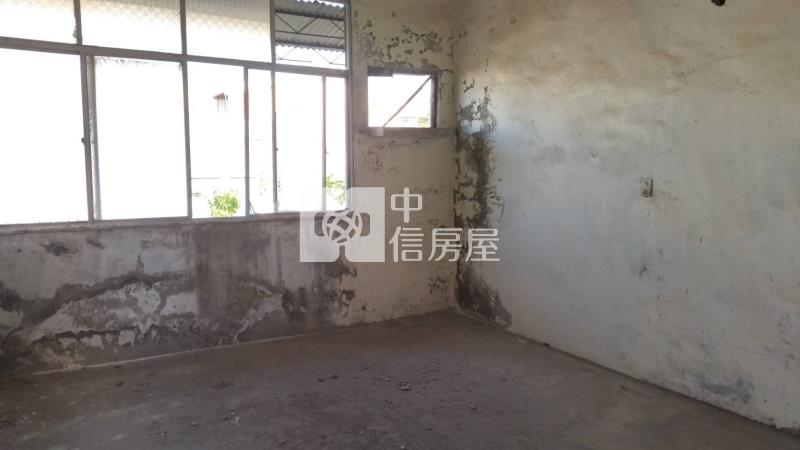 海環街邊間透天房屋室內格局與周邊環境