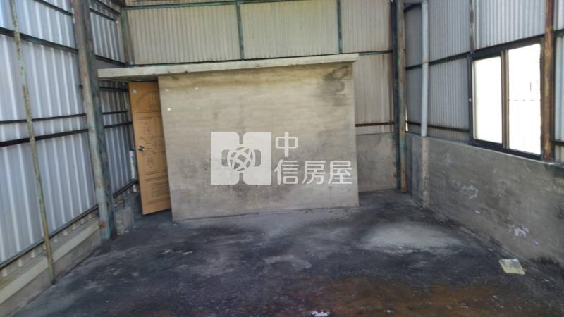 海環街邊間透天房屋室內格局與周邊環境