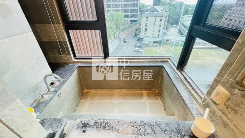 近轉運站裸泉兩房兩衛溫泉湯宅房屋室內格局與周邊環境