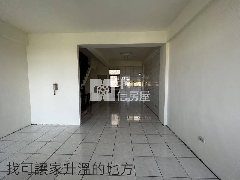 安南十二佃超大空間孝親車墅房屋室內格局與周邊環境