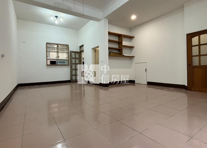 近幼獅工業區美透天房屋室內格局與周邊環境