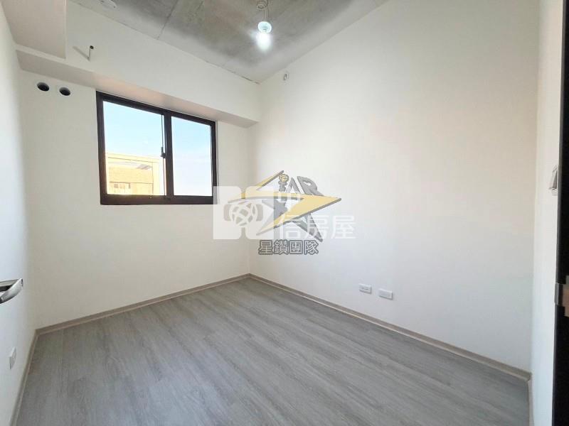 【星鑽】首購救星八擴悠森活次頂樓2房車房屋室內格局與周邊環境