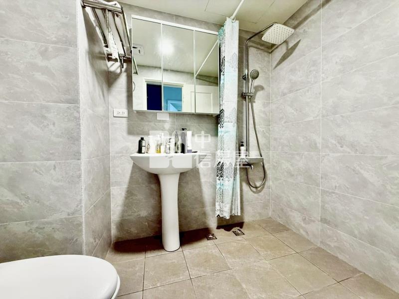 全友敦南美3房+平車房屋室內格局與周邊環境