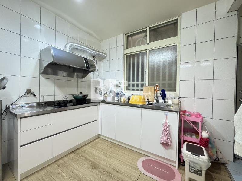 平鎮五套房整新透天店面房屋室內格局與周邊環境