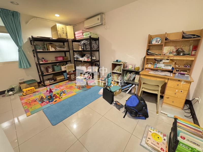 平鎮五套房整新透天店面房屋室內格局與周邊環境