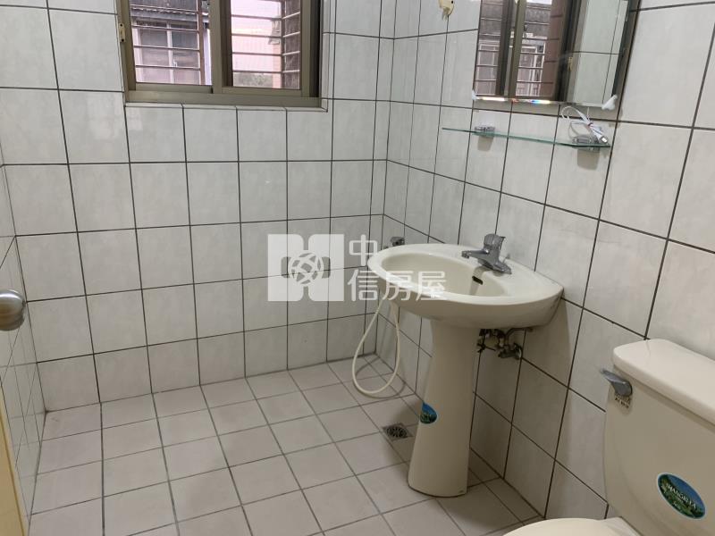 楊梅~梅園整新透天房屋室內格局與周邊環境