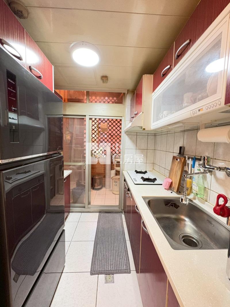 工學商圈溫馨3+1房附平車房屋室內格局與周邊環境