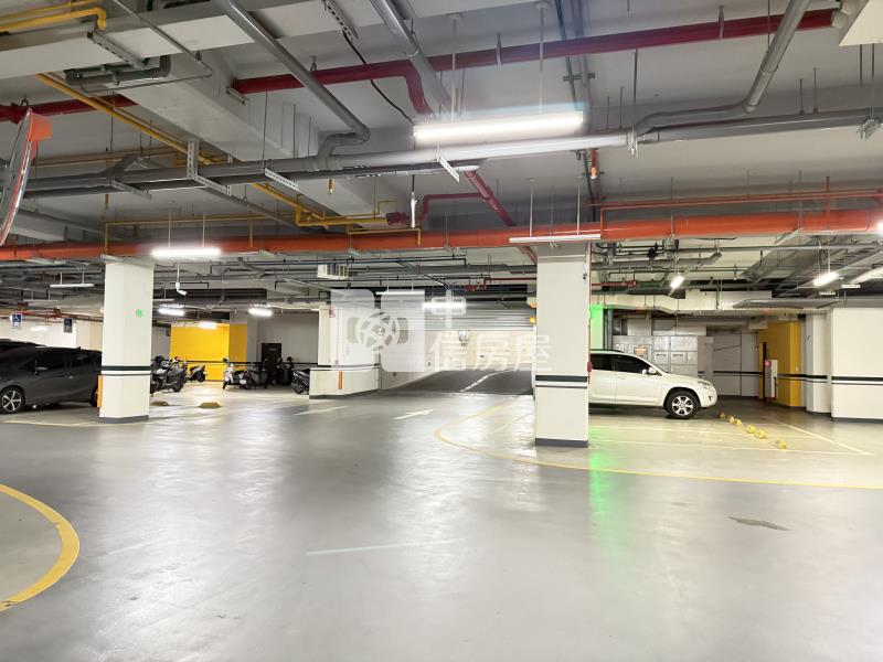 專-八擴重劃區-麗寶青年時代2+1房車房屋室內格局與周邊環境