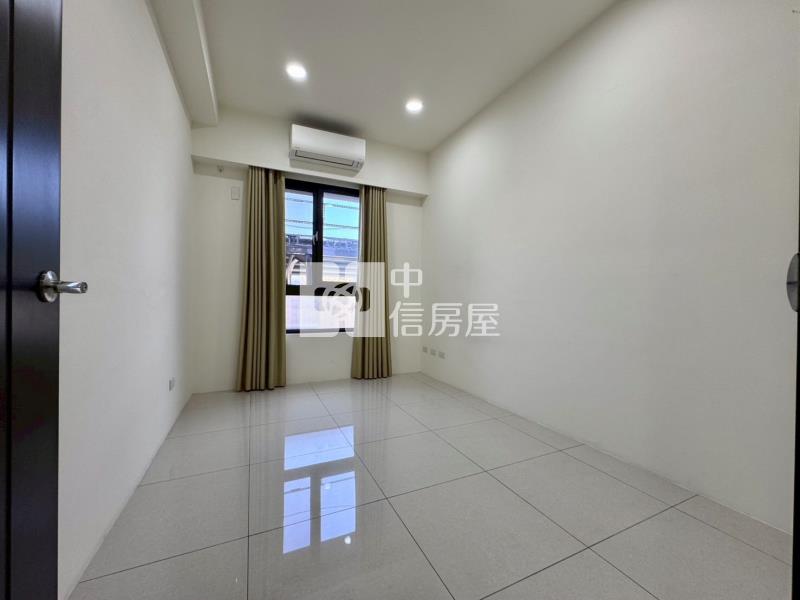 草屯市區三房車位幸福天空房屋室內格局與周邊環境