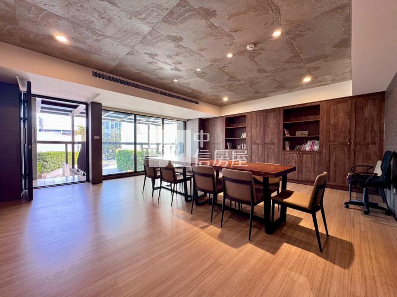 草屯市區三房車位幸福天空房屋室內格局與周邊環境