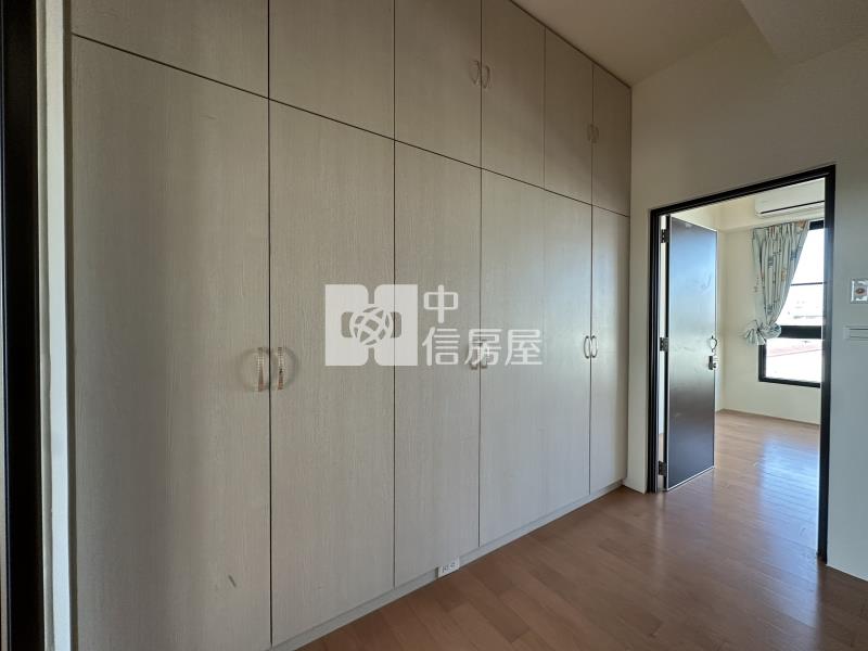 7J40台中太平電梯美墅房屋室內格局與周邊環境