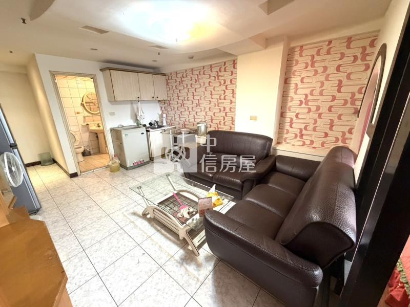 專-平鎮育達高中景觀套房房屋室內格局與周邊環境