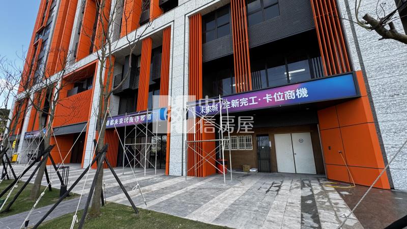 【神馬】客運園區-璟都未來城店面(S12)房屋室內格局與周邊環境