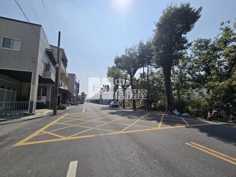 阿蓮區都內農地房屋室內格局與周邊環境