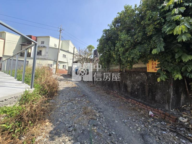 阿蓮區都內農地房屋室內格局與周邊環境