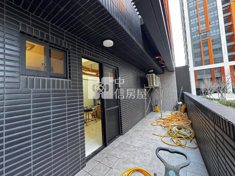 【神馬】客運園區-璟都未來城角間金店(S1)房屋室內格局與周邊環境