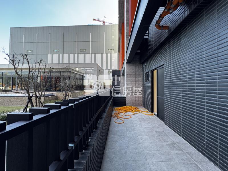 【神馬】客運園區-璟都未來城店面(S5)房屋室內格局與周邊環境