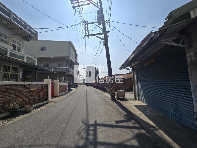 阿蓮都內方正農地房屋室內格局與周邊環境